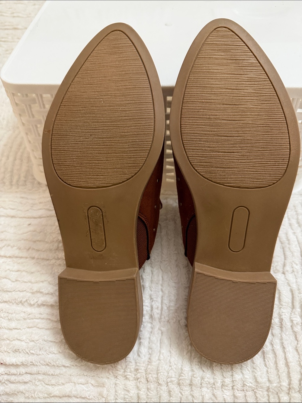 Wonderly Rust Brown Suede Studded Mules - Picture 5 of 5
